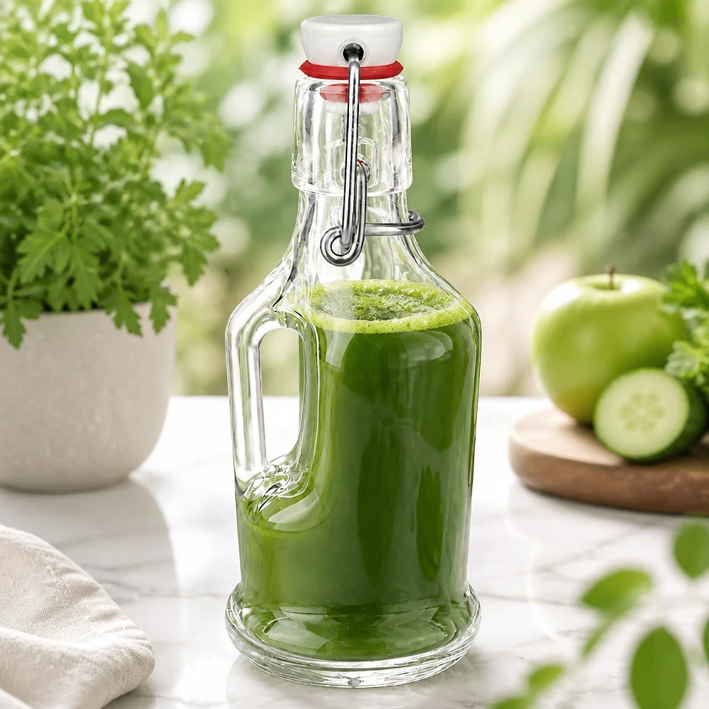 200 ml glazen fles Bertha en PVC-sluiting UNiTWIST® Glasflasche Bertha 200ml mit grünem Smoothie befüllt, Bügelverschluss, natürliche Küchendeko mit frischen Zutaten